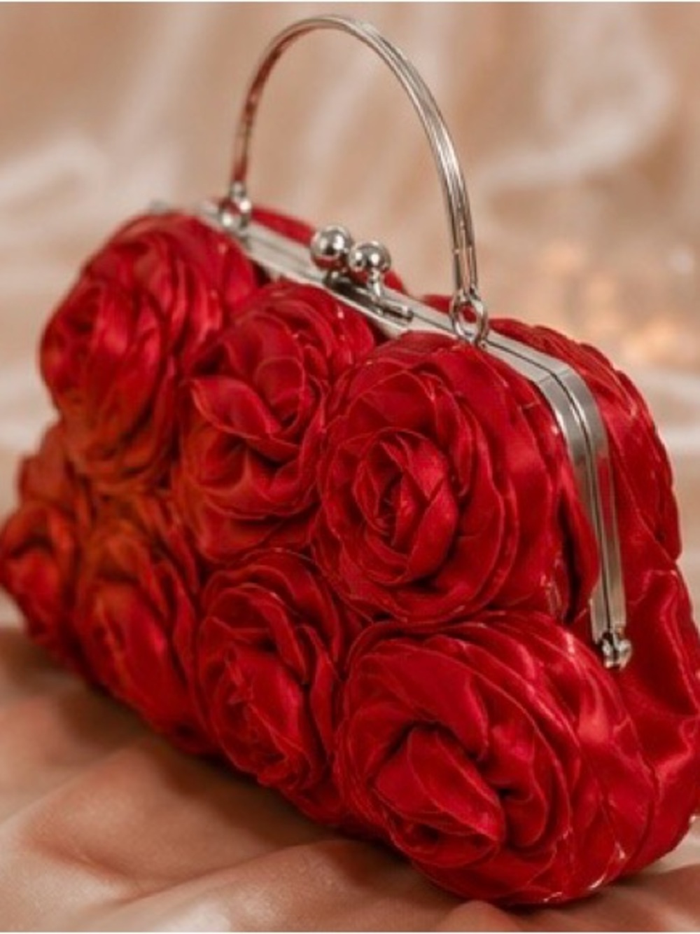 Helen Heart Red Rosette Formal Evening Bag NWT Silver Handle Chain Strap - Picture 8 of 8